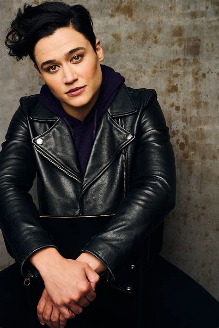 How tall is Katy O'Brian