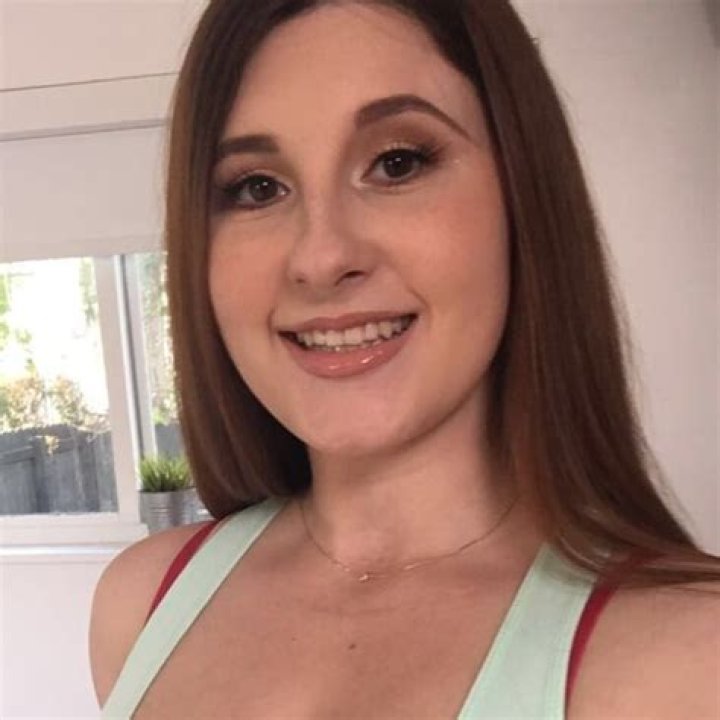 Kay Bess Height, Weight, Net Worth, Age, Wiki, Who, Instagram, Biography