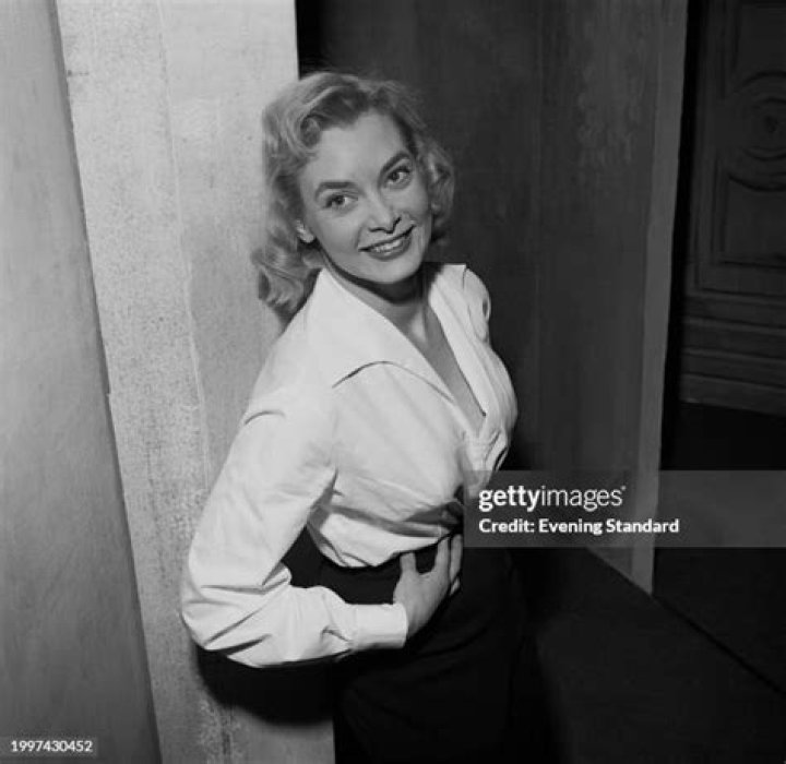 Kay Callard Biography, Age, Height, Husband, Net Worth, Family