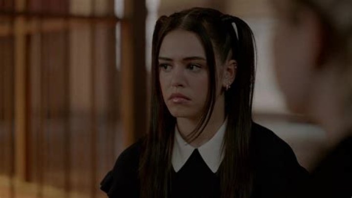 How tall is Kaylee Bryant