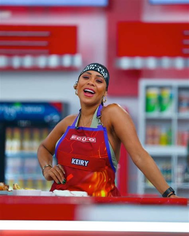 Keiry Narváez (Instagram Star) - Age, Birthday, Bio, Facts, Family, Net Worth, Height & More