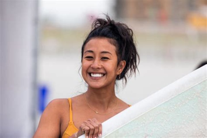 Kelia Moniz (Surfer) - Age, Birthday, Bio, Facts, Family, Net Worth, Height & More