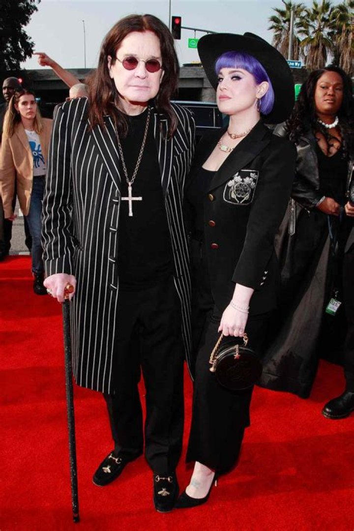 
Kelly Osbourne Says Dad Ozzy ‘Told Everybody’ the Sex of Her Baby on the Way: ‘He’s So Excited’ 