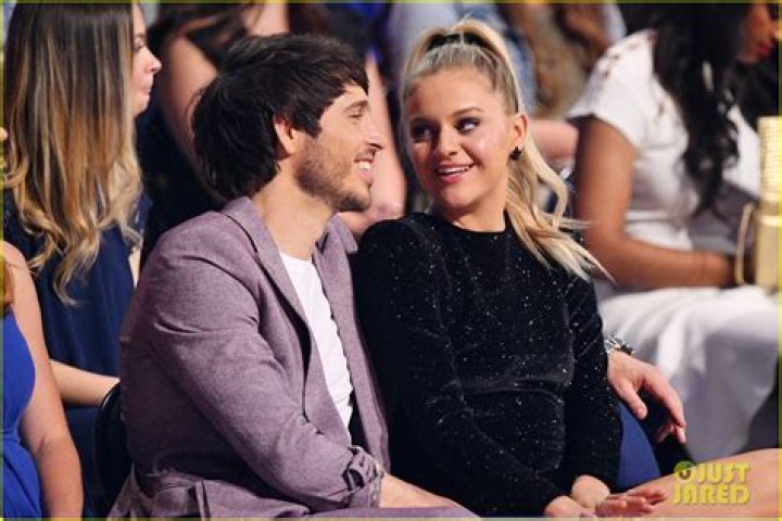 Kelsea Ballerini Opens Up About Her ‘Complex’ Divorce From Morgan Evans: ‘It Was Gnarly’