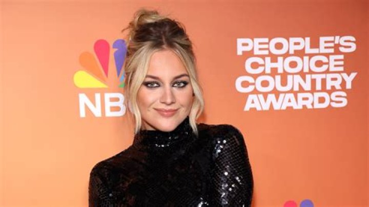 Kelsea Ballerini Slams Lip-Synching Claims for Her People’s Choice Awards Performance