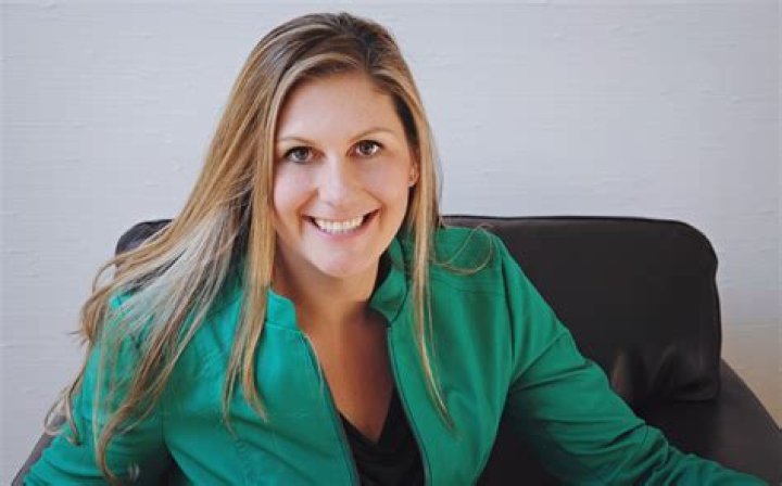 Kelsey Ramsden Biography, Age, Height, Husband, Net Worth, Family