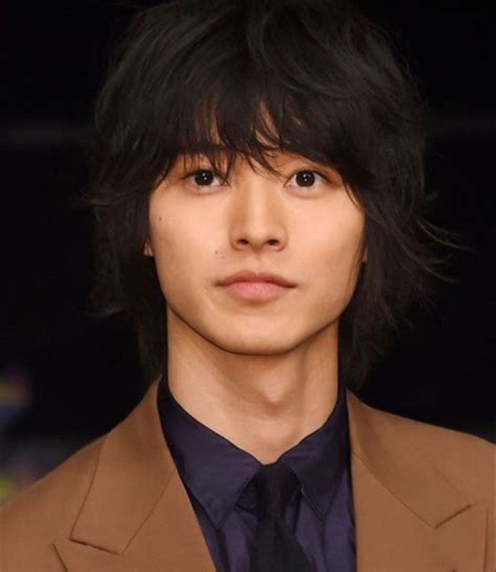 Astrology Birth Chart of Kento Yamazaki (TV Actor) 2024