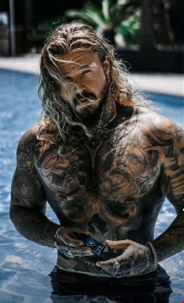 Kevin Creekman (Instagram Star) - Age, Birthday, Bio, Facts, Family, Net Worth, Height & More