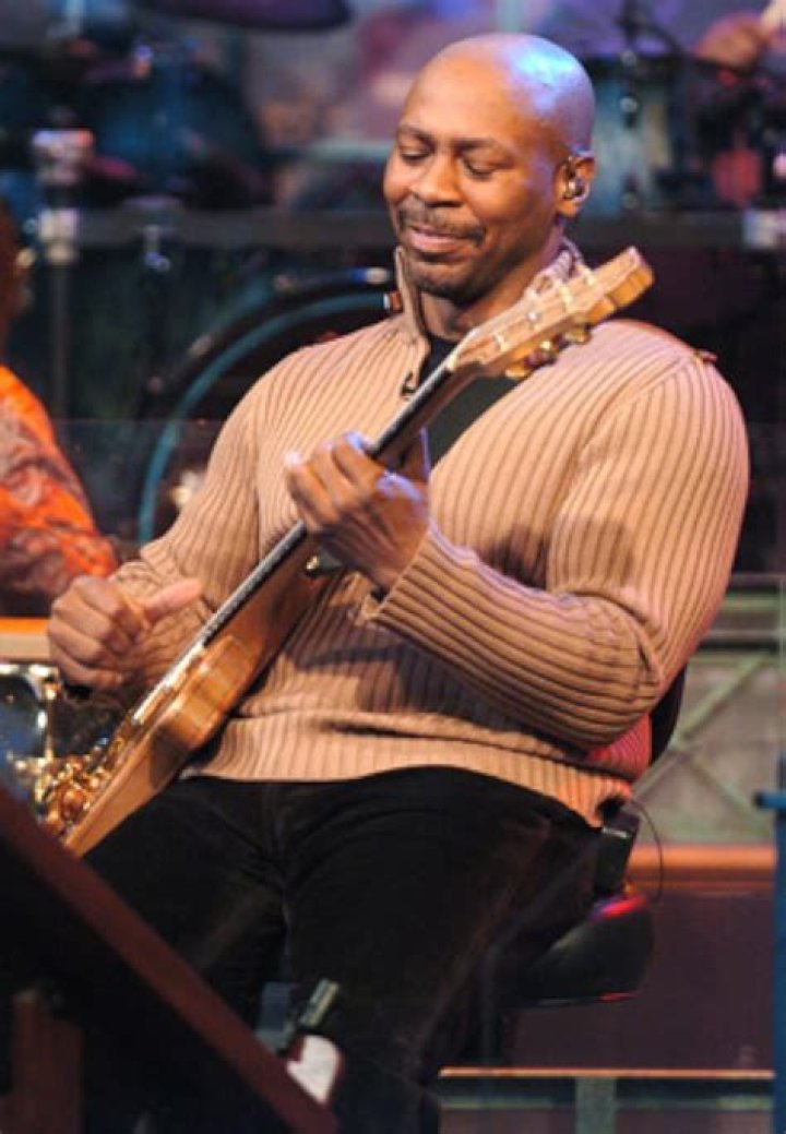 Kevin Eubanks (Guitarist) - Age, Birthday, Bio, Facts, Family, Net Worth, Height & More