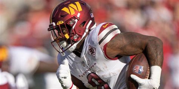 Kevin Robinson Biography, Age, Height, Wife, Net Worth, Family