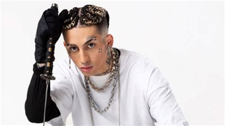 Khea (Rapero) - Edad, cumpleaños, biografía, hechos, familia, patrimonio neto, altura y más