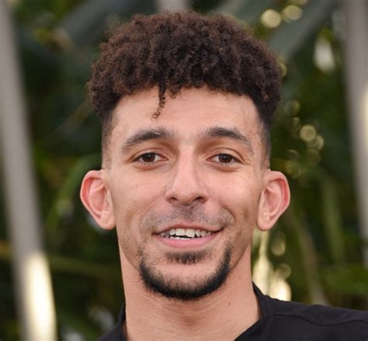 Khleo Thomas