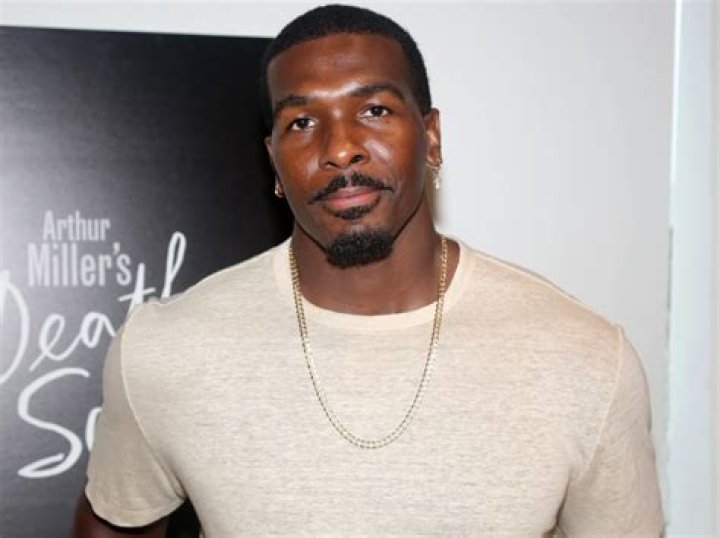 Khris Davis Biography, Age, Height, Wife, Net Worth, Family