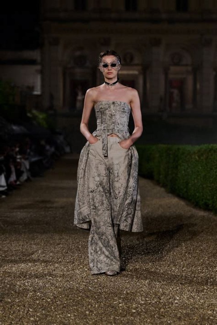 Kim Kardashian, Bella Hadid and More Stars Had Fun With Fashion at the Dior Men’s Show — See Photos