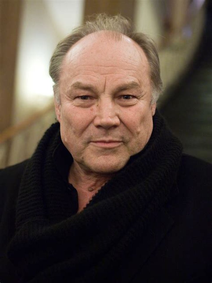 Klaus Maria Brandauer Biography, Age, Height, Wife, Net Worth, Family