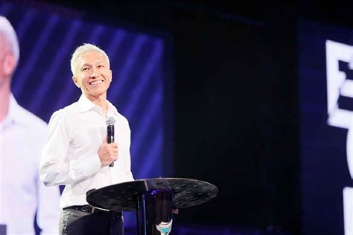 Kong Hee Biography, Age, Height, Wife, Net Worth, Family