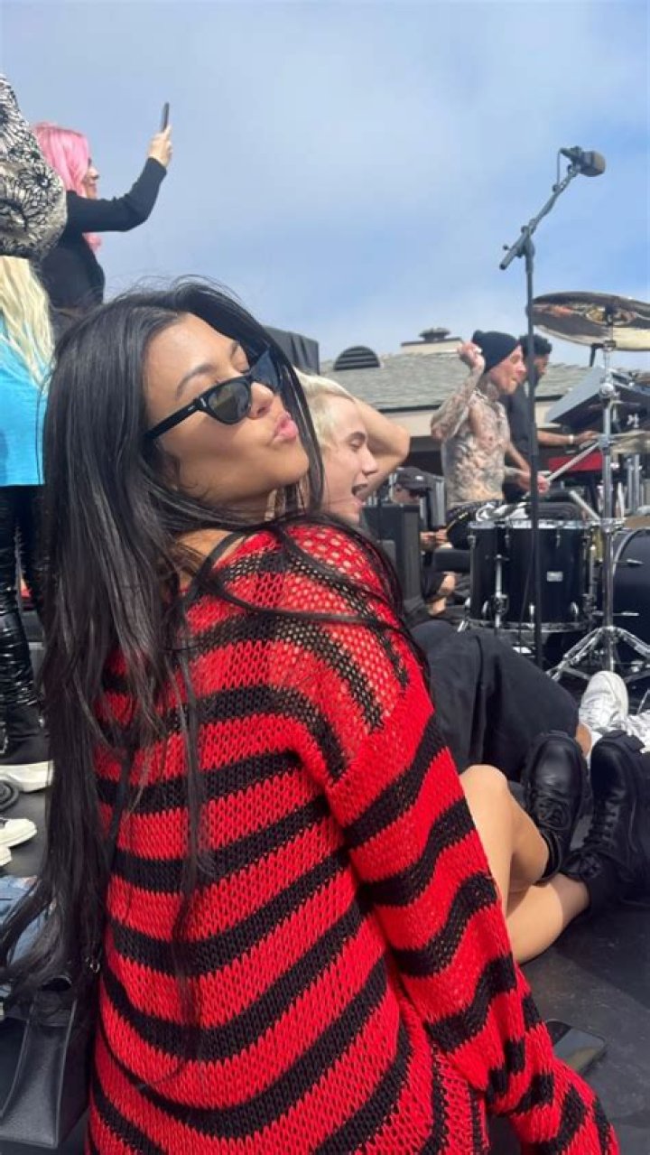 They’re With the Band! Kourtney Kardashian, Alabama Support Travis Barker at His Show With MGK