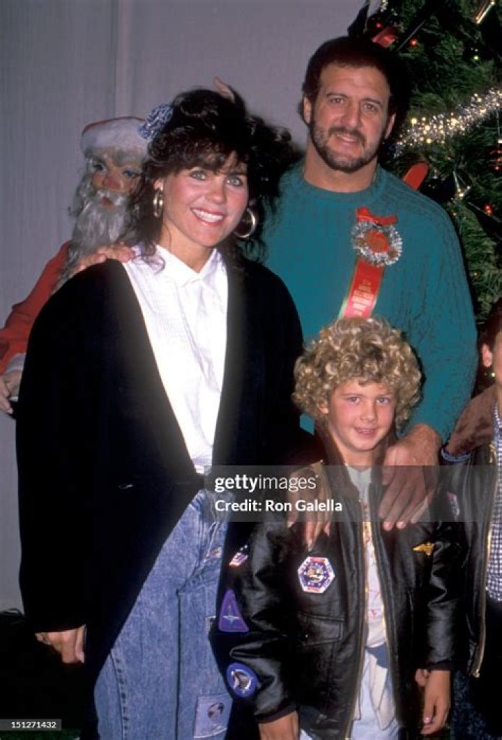 Kris Alzado Biography, Age, Height, Husband, Net Worth, Family