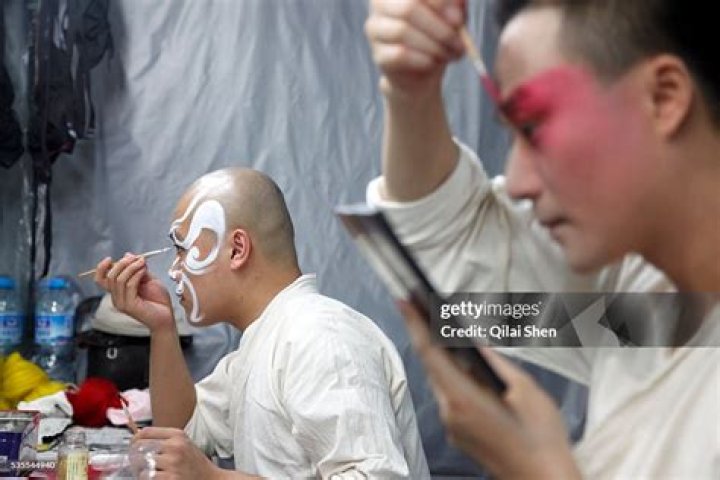 Kun Ju Biography, Age, Height, Wife, Net Worth, Family