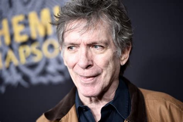 Kurt Loder (Journalist) - Age, Birthday, Bio, Facts, Family, Net Worth, Height & More