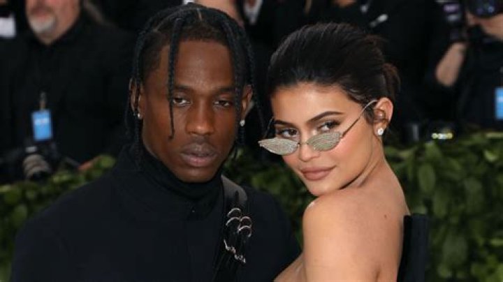 HmmKylie Jenner Says She ‘Misses Her Husband’ Travis Scott and Fans Are Exhausted