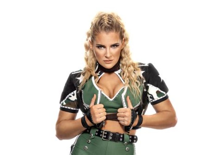 Lacey Evans Biography, Age, Height, Husband, Net Worth, Family