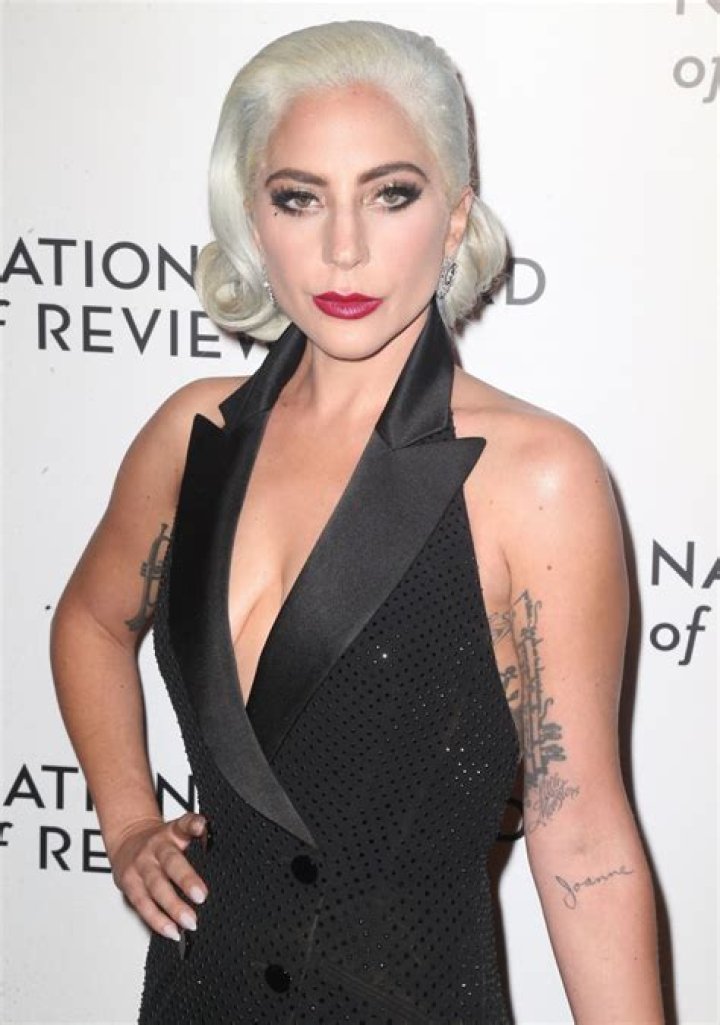 Lady Gaga Shows Off A Lot Of Skin In A Sparkly Black Dress During The 2019 National Board Of Review Gala
