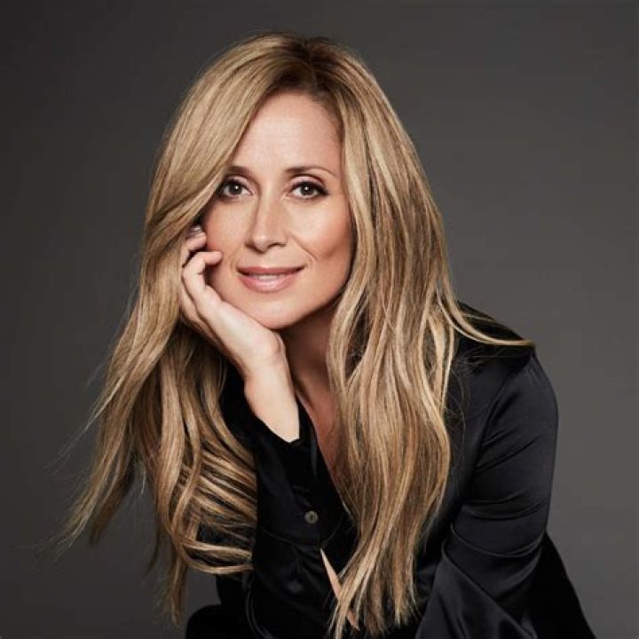 Lara Fabian (Cantante Pop) - Edad, cumpleaños, biografía, hechos, familia, patrimonio neto, altura y más