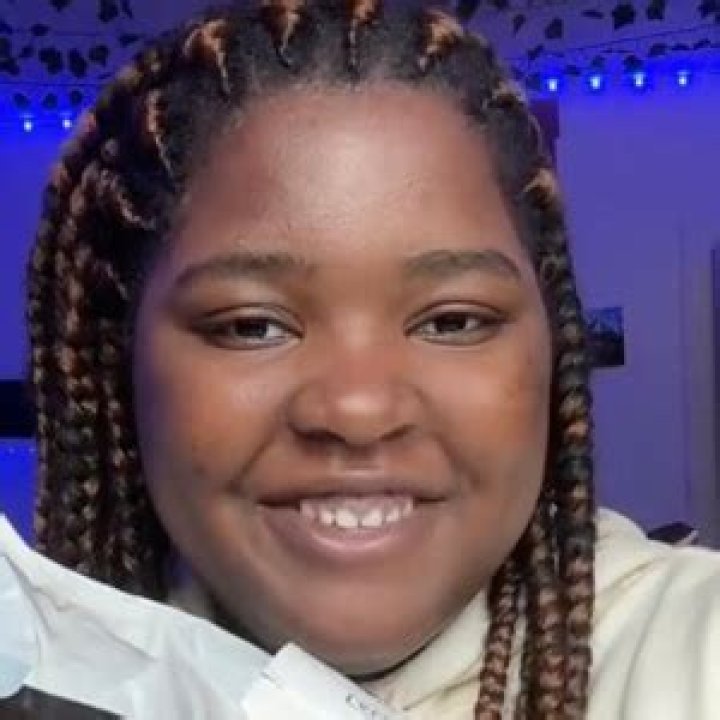 laroselife (TikTok Star) - Age, Birthday, Bio, Facts, Family, Net Worth, Height & More
