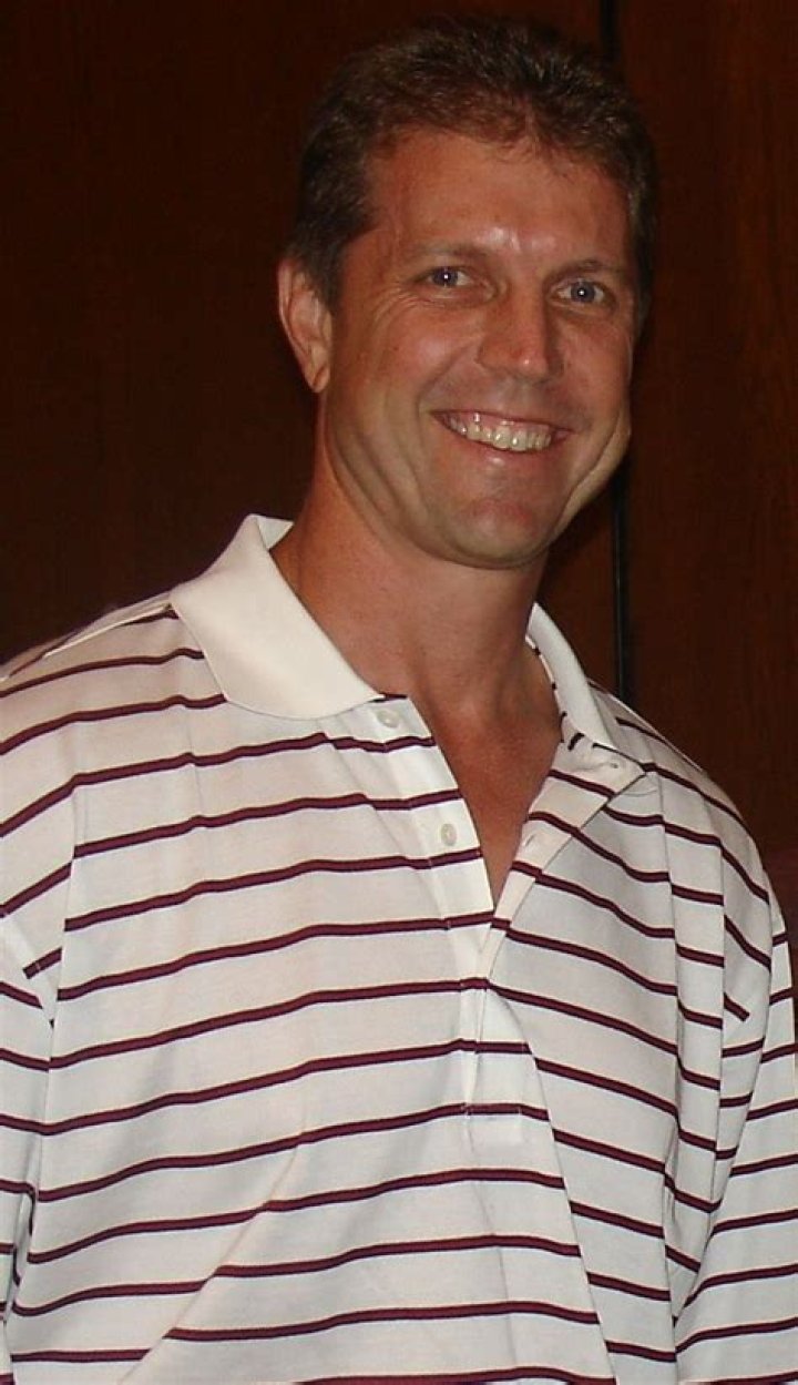 Larry Kelm Biography, Age, Height, Wife, Net Worth, Family