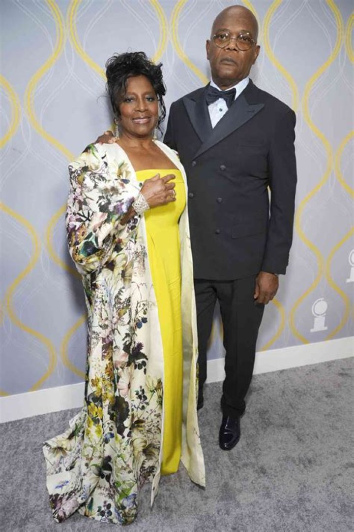 LaTanya Richardson (Movie Actress) - Age, Birthday, Bio, Facts, Family, Net Worth, Height & More