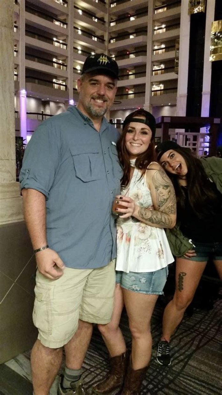 Laura Zerra Height, Weight, Net Worth, Age, Birthday, Wikipedia, Who, Nationality, Biography