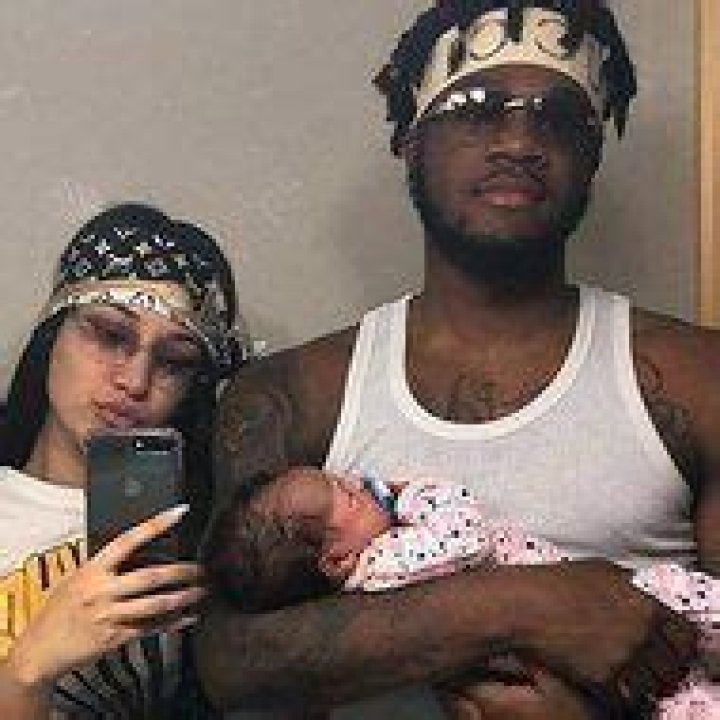 Lauren Alice Love (YouTube Star) - Age, Birthday, Bio, Facts, Family, Net Worth, Height & More