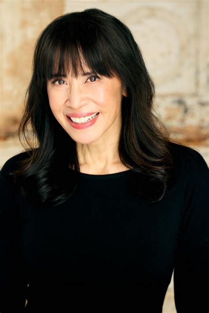 Lauren Tom (Voice Actress) - Age, Birthday, Bio, Facts, Family, Net Worth, Height & More