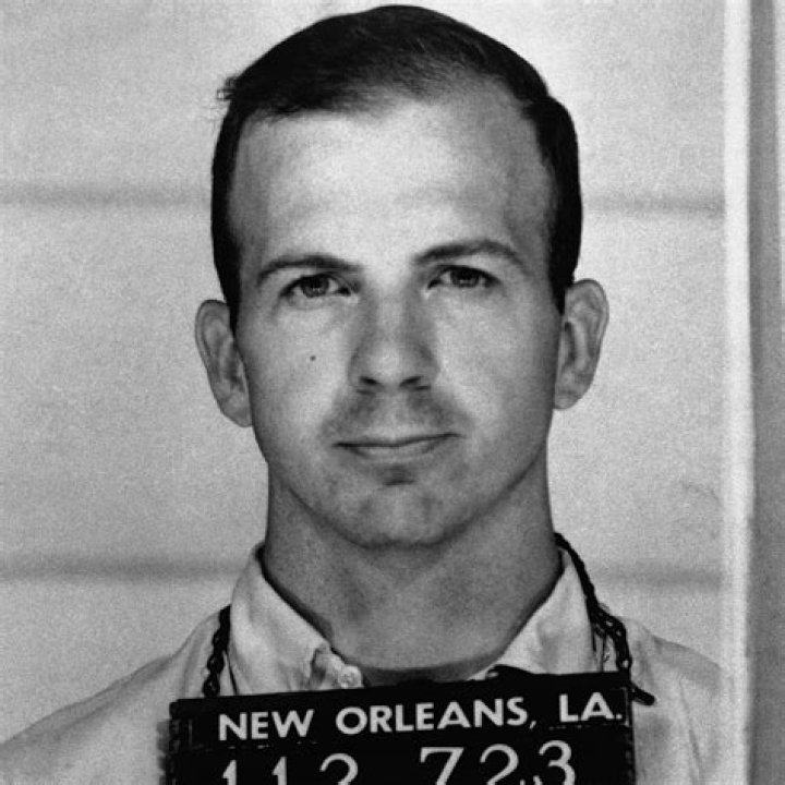 Lee Harvey Oswald (Criminal) - Age, Birthday, Bio, Facts, Family, Net Worth, Height & More