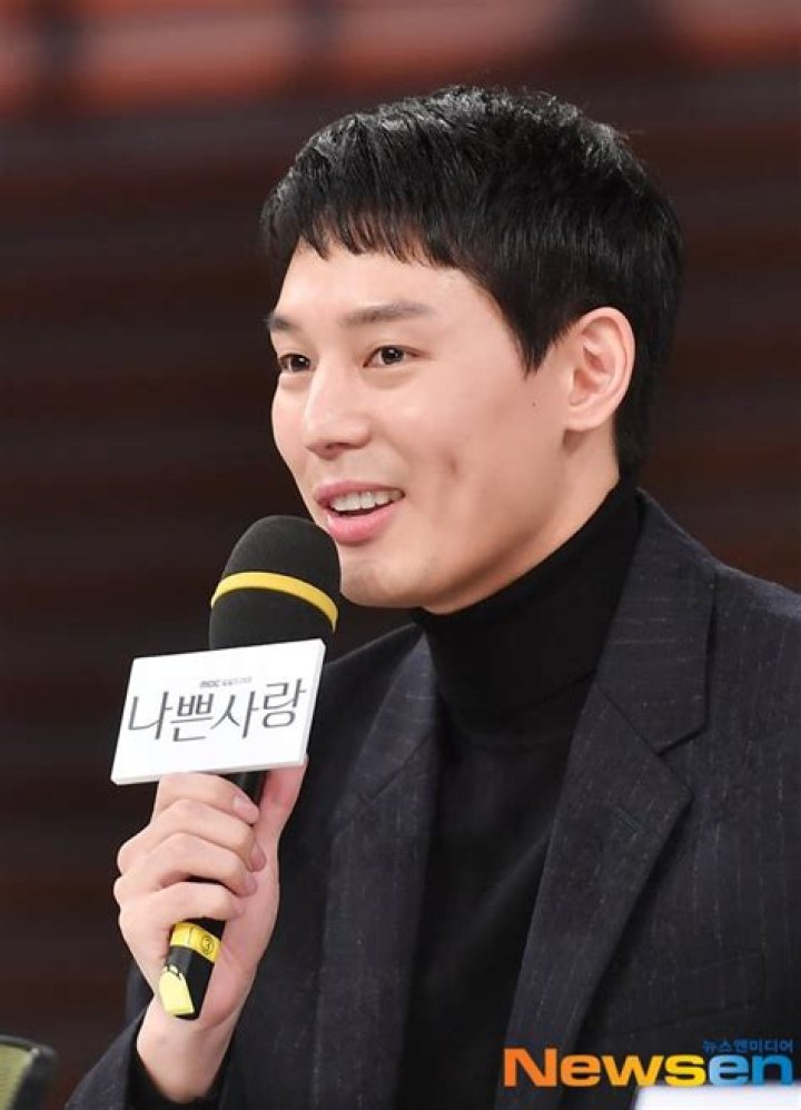 Lee Sun-ho (Pop Singer) - Age, Birthday, Bio, Facts, Family, Net Worth, Height & More