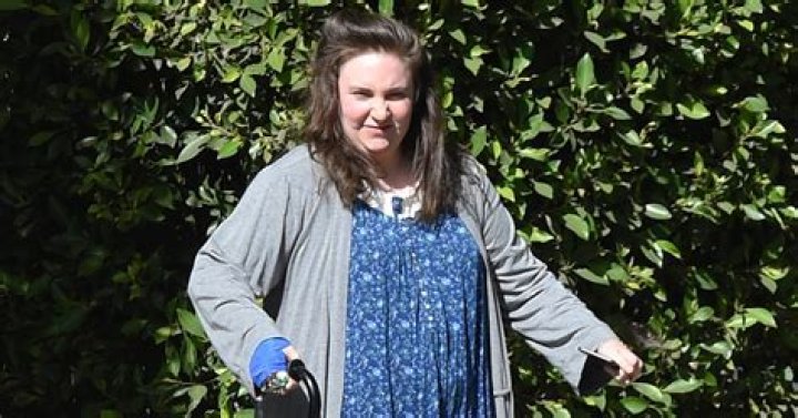 
Lena Dunham Illness & Ehlers-Danlos Syndrome: What Happened To The Actress-Writer? 