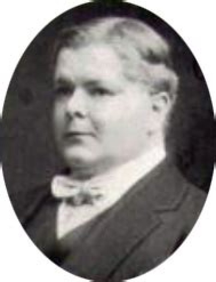 Lennox Pawle Biography, Age, Height, Wife, Net Worth, Family