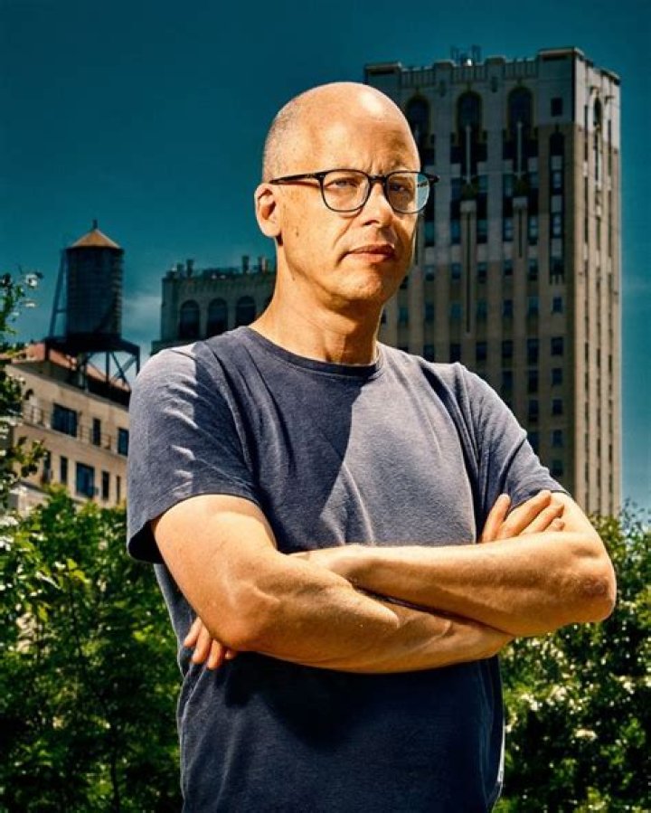 Lev Grossman Biography, Age, Height, Wife, Net Worth, Family