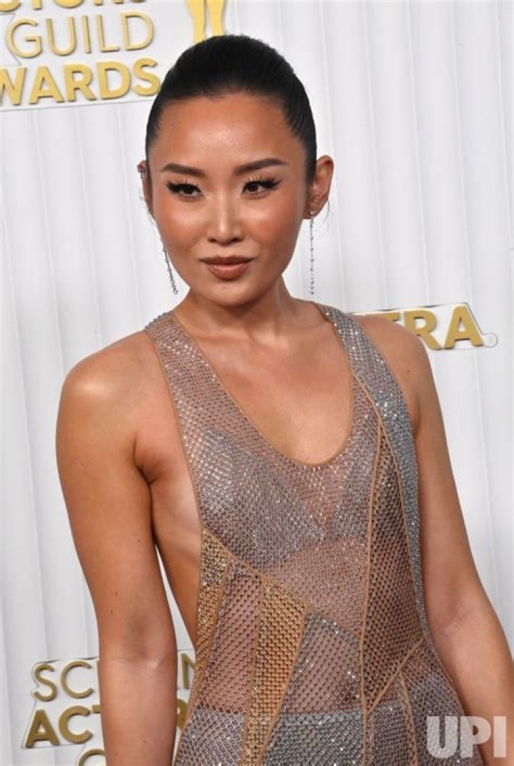 Li Jun Li (TV Actress) - Age, Birthday, Bio, Facts, Family, Net Worth, Height & More