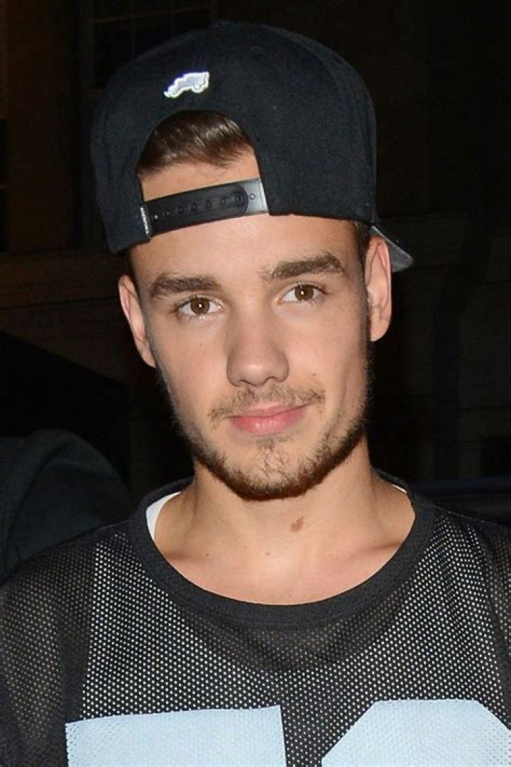 
Liam Payne Height, Weight, Net Worth, Age, Birthday, Wikipedia, Who, Nationality, Biography 