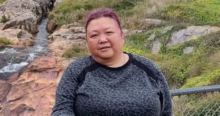 Woman Survives In Australian Wild With Only Lollipops And Wine