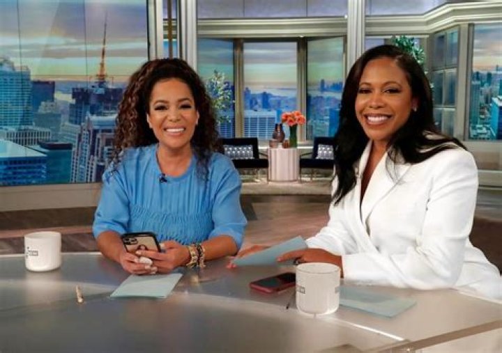 
Lindsey Granger Wikipedia & Biography, Is She Married With A Husband? 