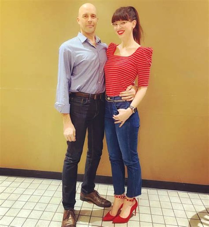 Who is Lindsey Pearlman? Wiki, Biography, Age, Parents, Husband, Siblings, Missing, TV Shows & More