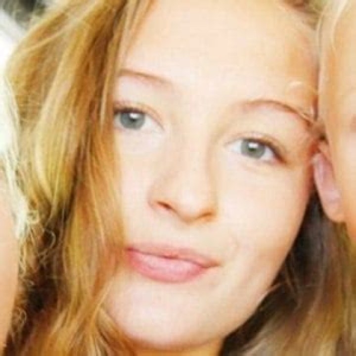 Liola Last (YouTube Star) - Age, Birthday, Bio, Facts, Family, Net Worth, Height & More