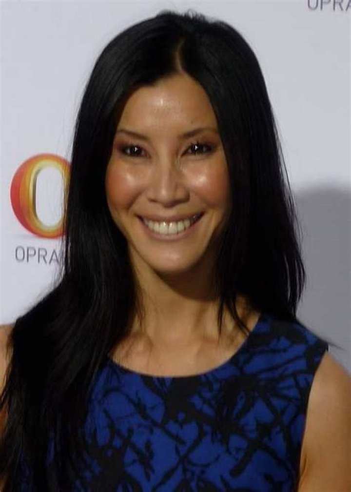 
Lisa Ling Height, Weight, Net Worth, Age, Birthday, Wikipedia, Who, Nationality, Biography 