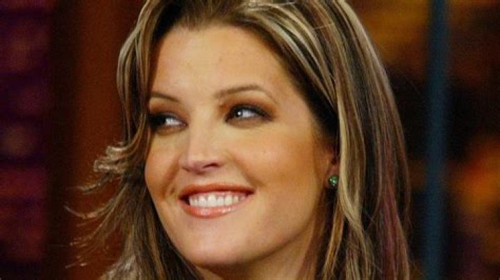 Lisa Marie Presley (Pop Singer) - Age, Birthday, Bio, Facts, Family, Net Worth, Height & More