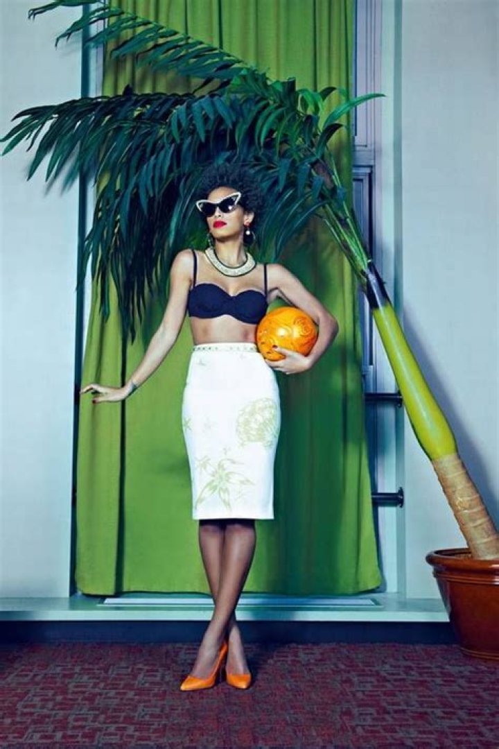 The ‘London Evening Standard’ Apologizes to Solange Knowles for Touching Her Hair