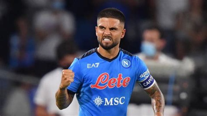 Lorenzo Insigne Biography, Age, Height, Wife, Net Worth, Family