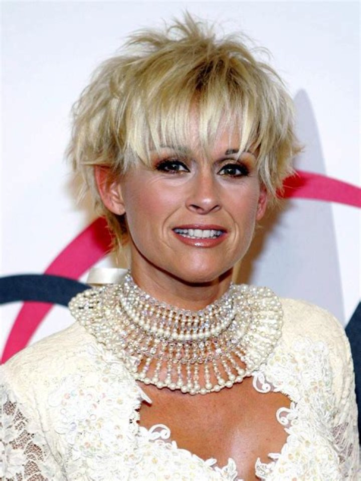 Lorrie Morgan (Country Singer) - Age, Birthday, Bio, Facts, Family, Net Worth, Height & More